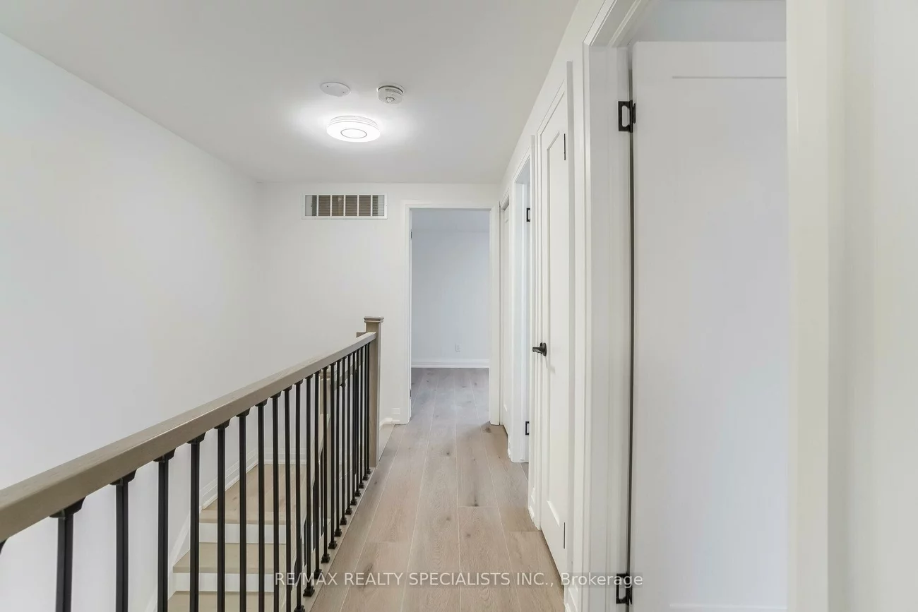 6272, Kindree, Meadowvale, Mississauga