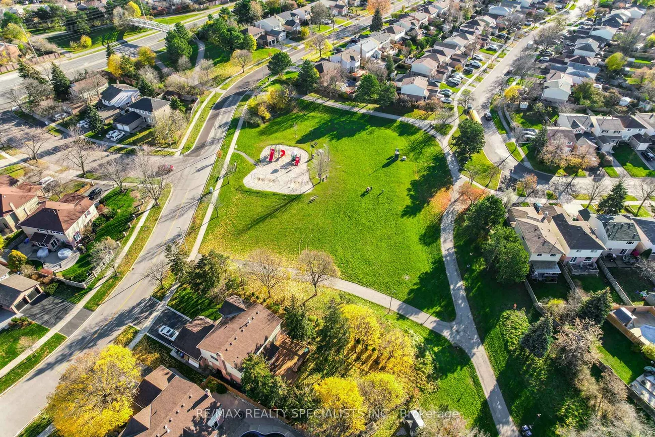 6272, Kindree, Meadowvale, Mississauga