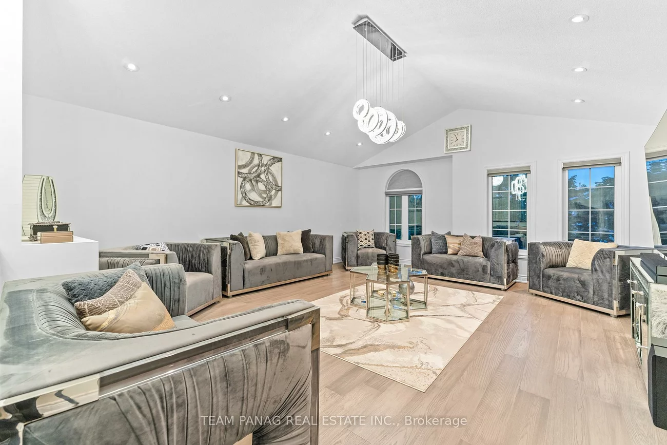 5358, Flatford, East Credit, Mississauga