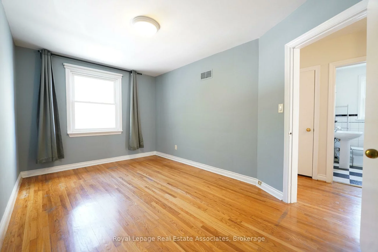 9, Mississauga, Port Credit, Mississauga