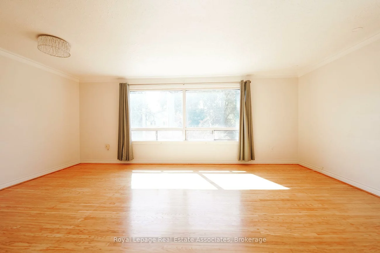 9, Mississauga, Port Credit, Mississauga