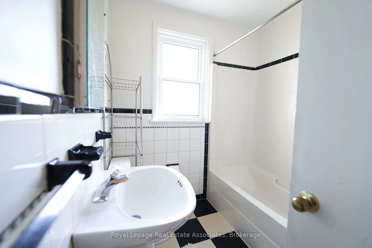 9, Mississauga, Port Credit, Mississauga