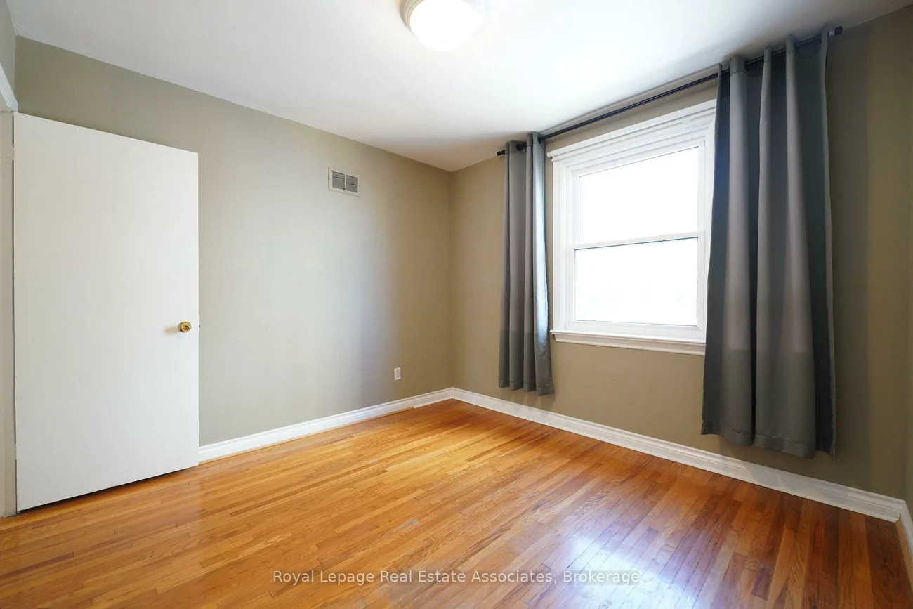 9, Mississauga, Port Credit, Mississauga