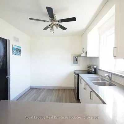 9, Mississauga, Port Credit, Mississauga