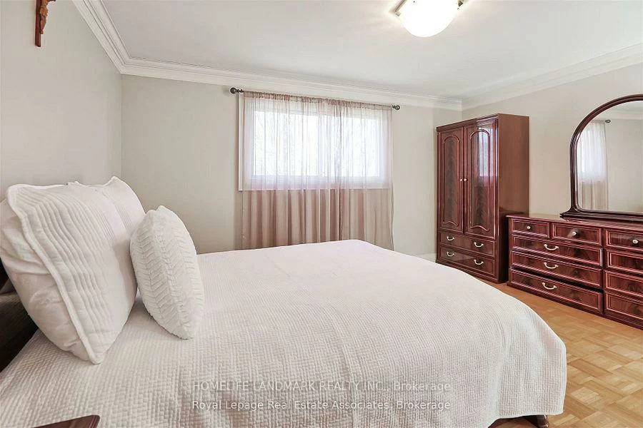 3069, Given, Cooksville, Mississauga