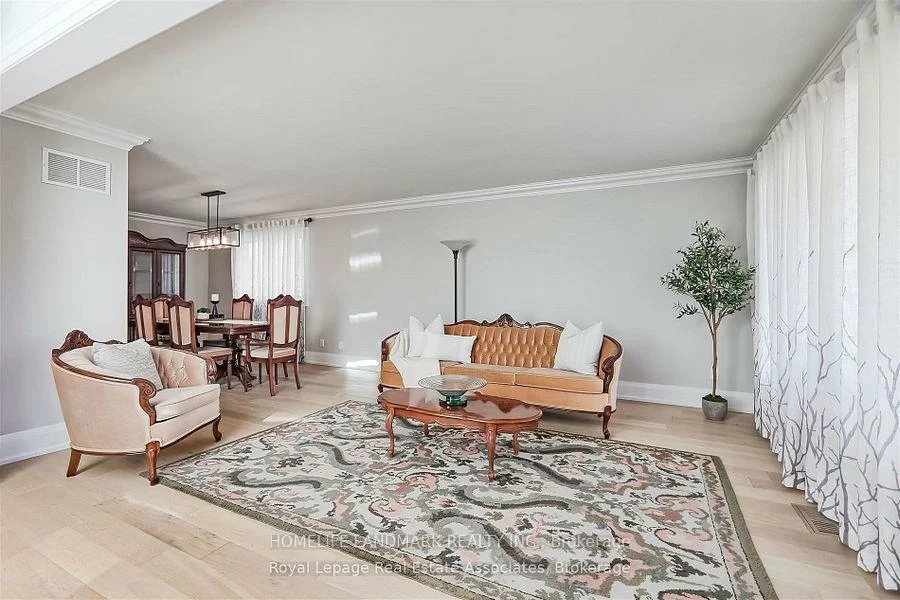 3069, Given, Cooksville, Mississauga