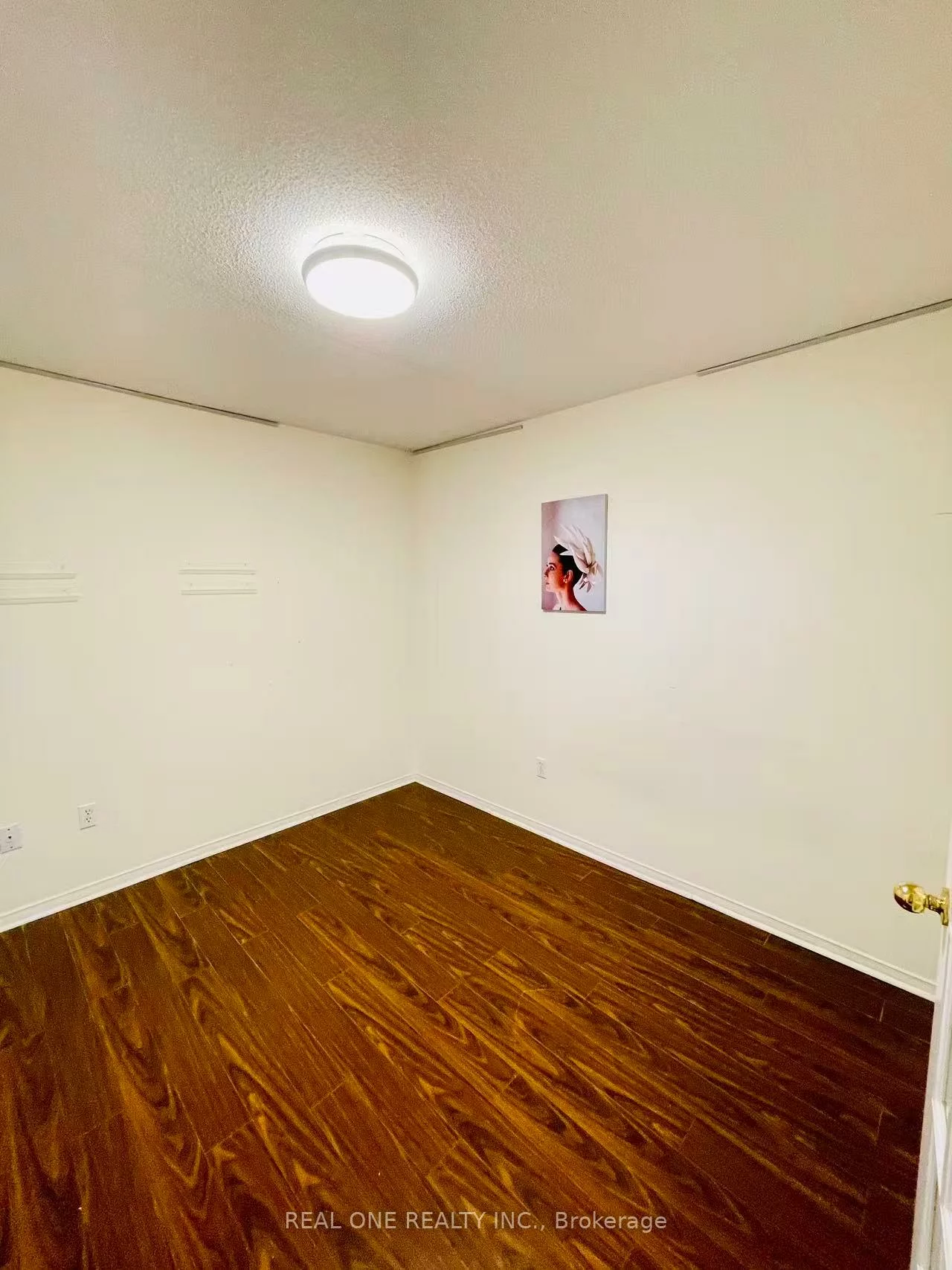 5316, Hollypoint, East Credit, Mississauga