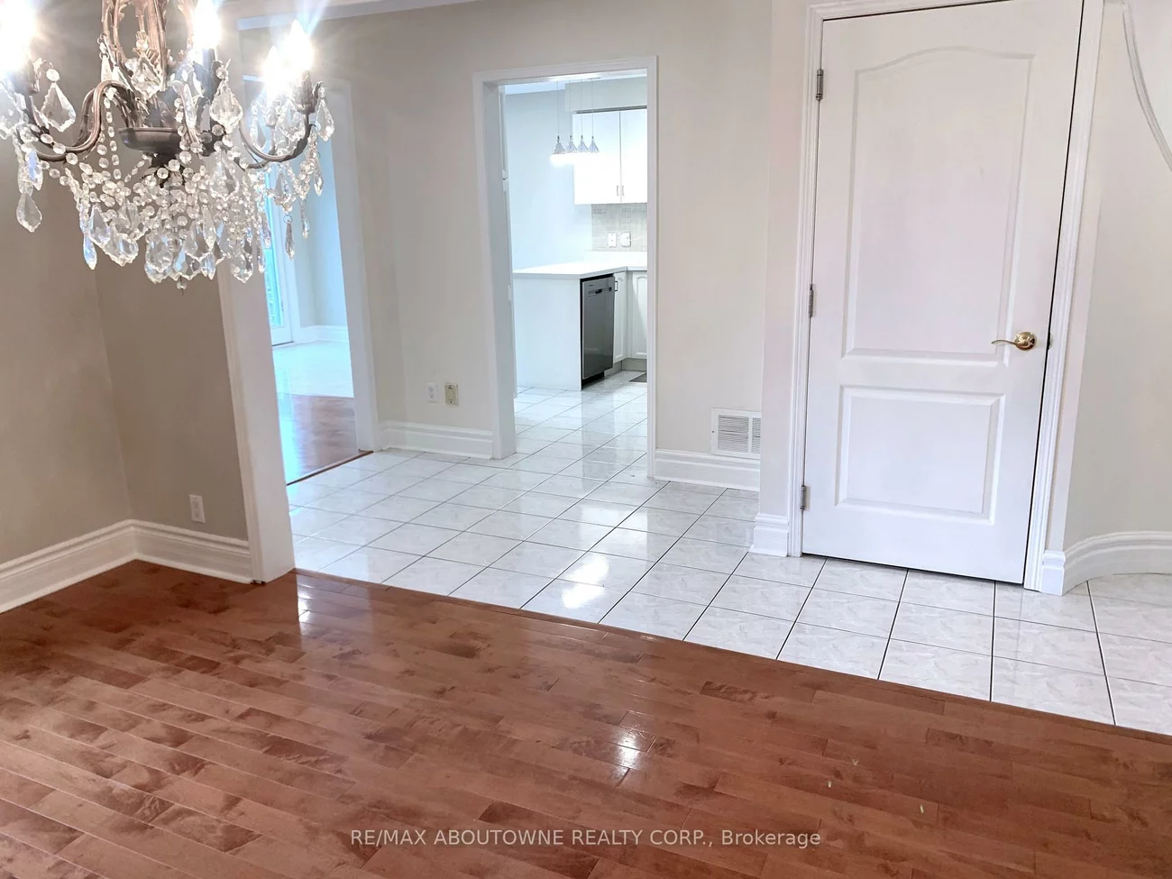 4766, Wild Rose, East Credit, Mississauga