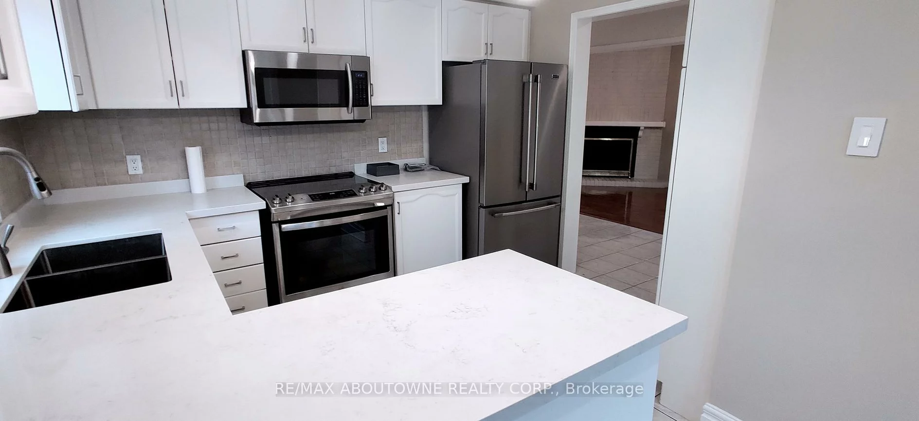 4766, Wild Rose, East Credit, Mississauga