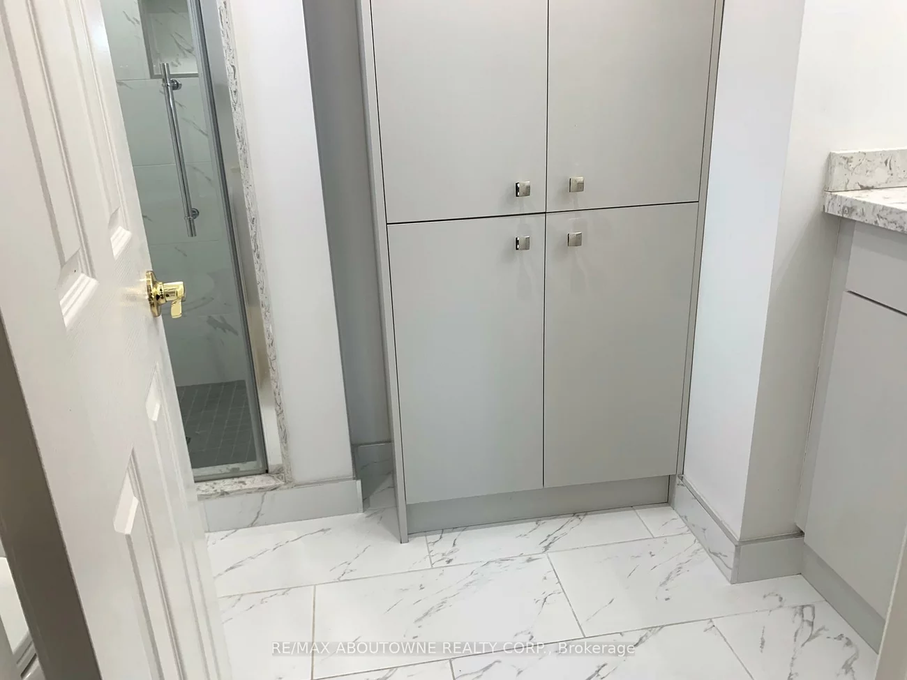 4766, Wild Rose, East Credit, Mississauga