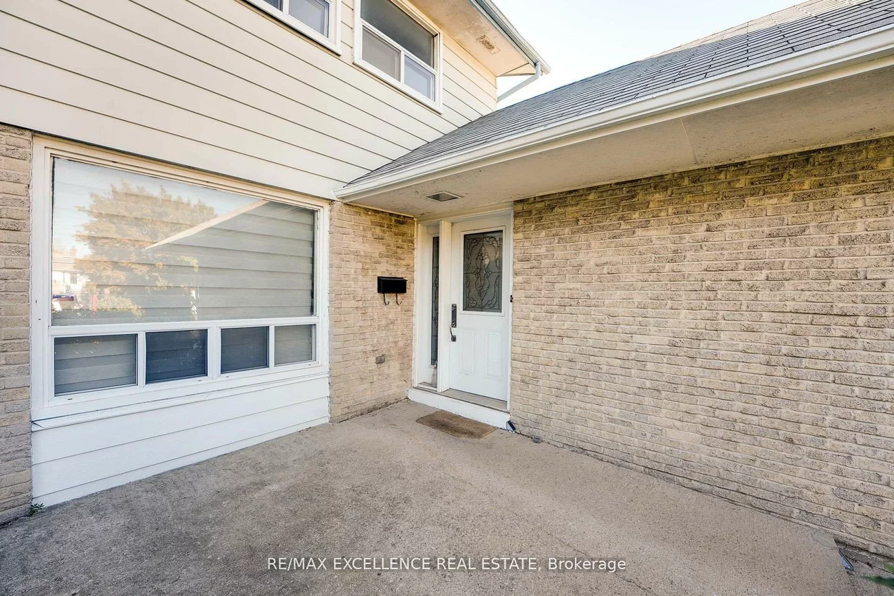 7556, Wildfern, Malton, Mississauga