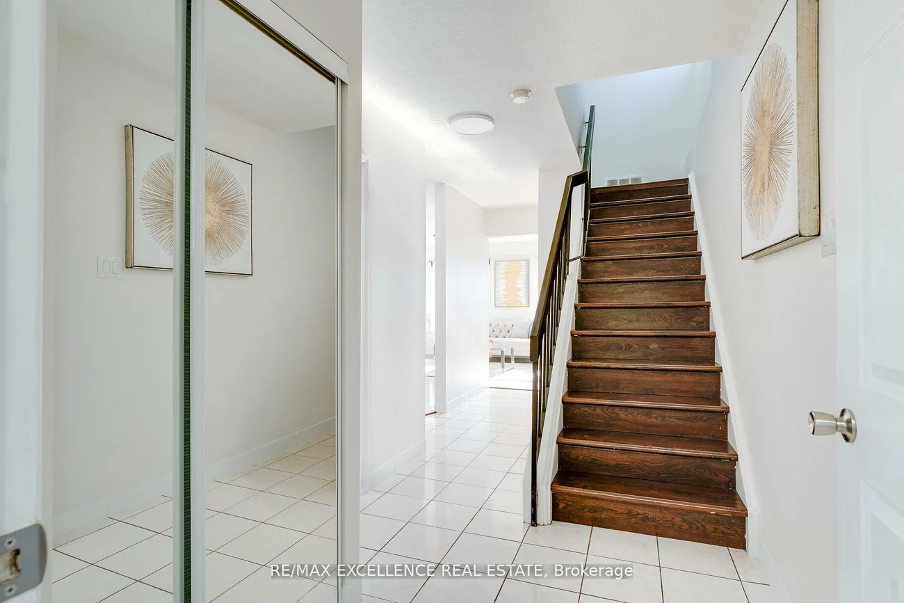 7556, Wildfern, Malton, Mississauga