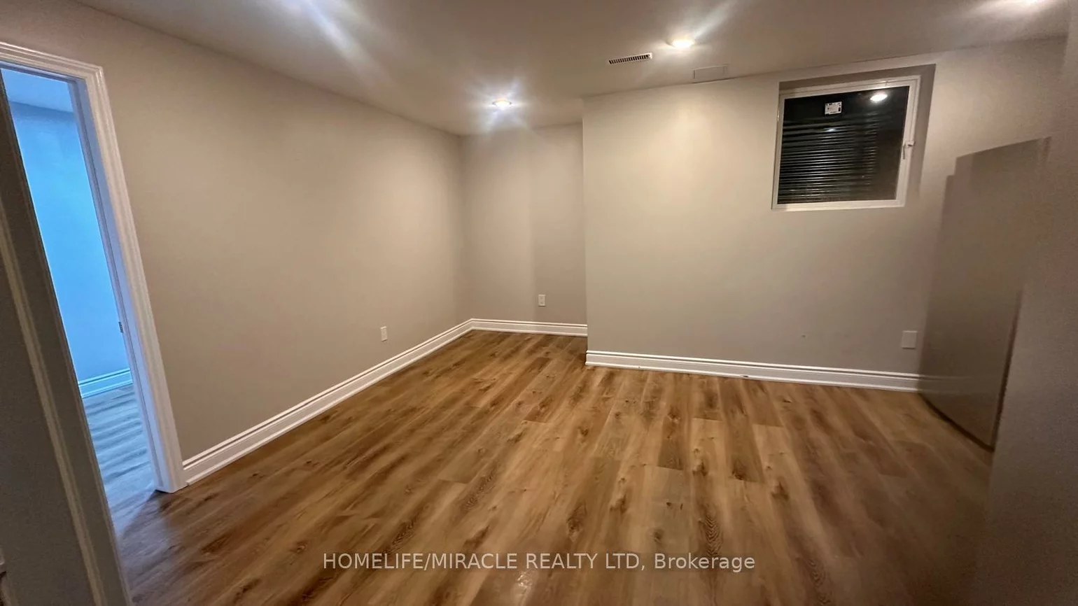 7100, Walworth, Meadowvale Village, Mississauga