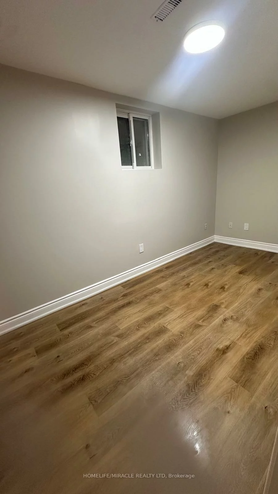 7100, Walworth, Meadowvale Village, Mississauga