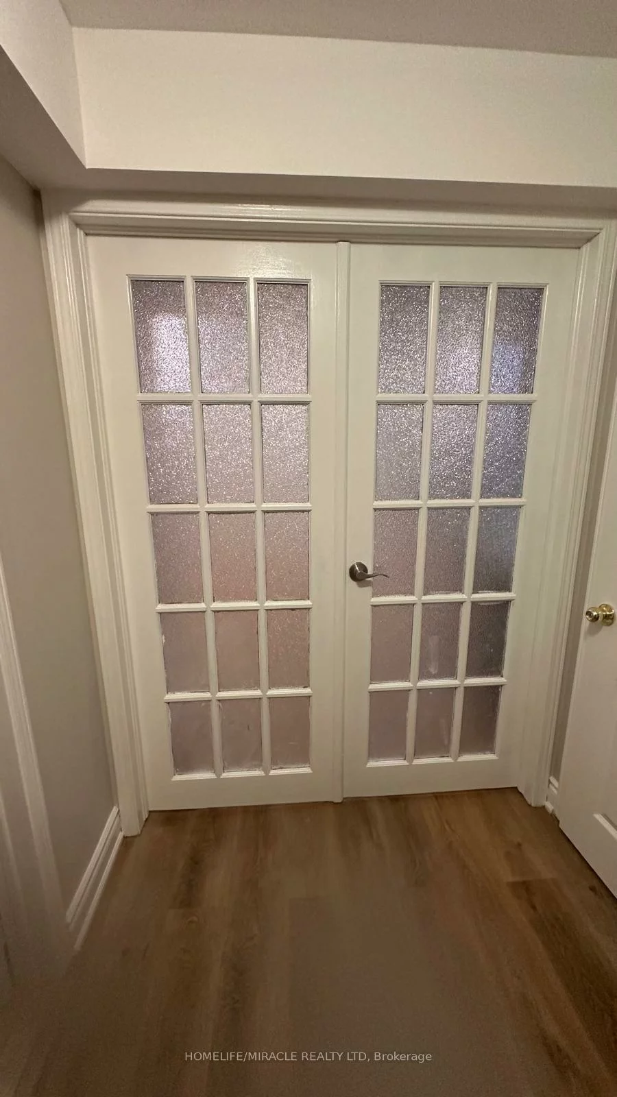 7100, Walworth, Meadowvale Village, Mississauga