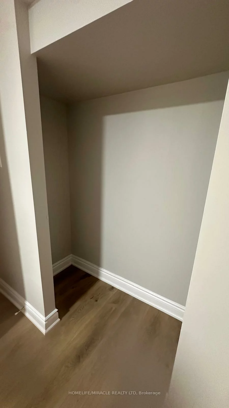 7100, Walworth, Meadowvale Village, Mississauga