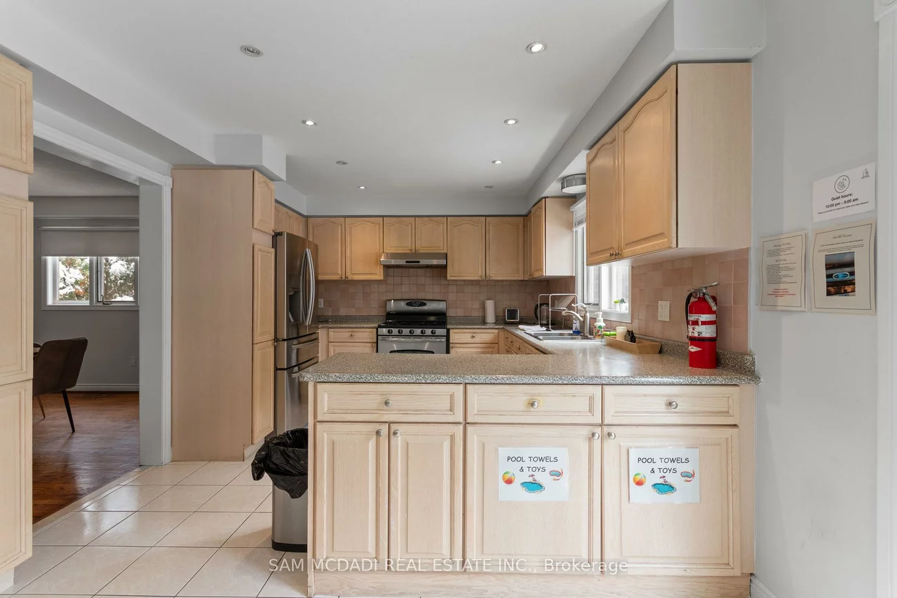 2556, Hammond, Sheridan, Mississauga