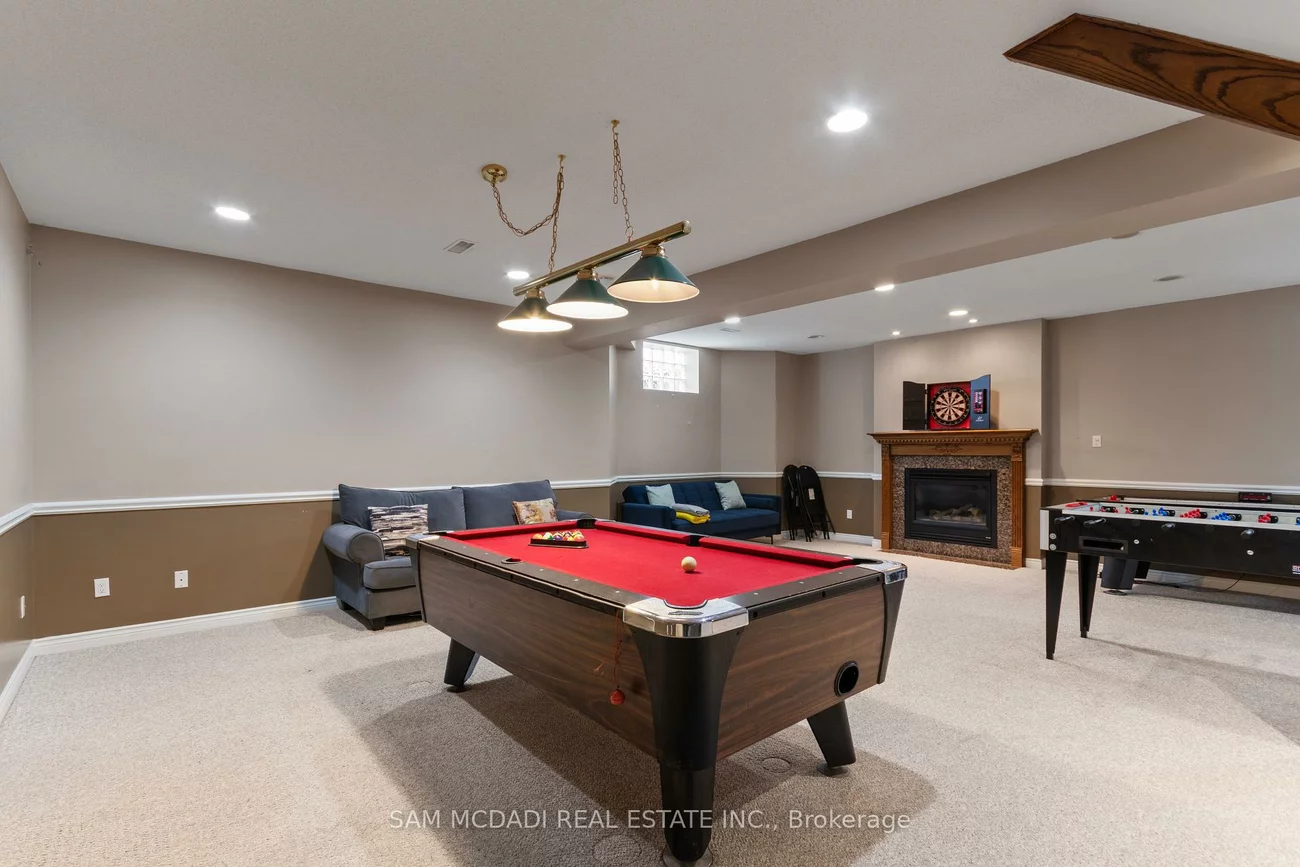 2556, Hammond, Sheridan, Mississauga