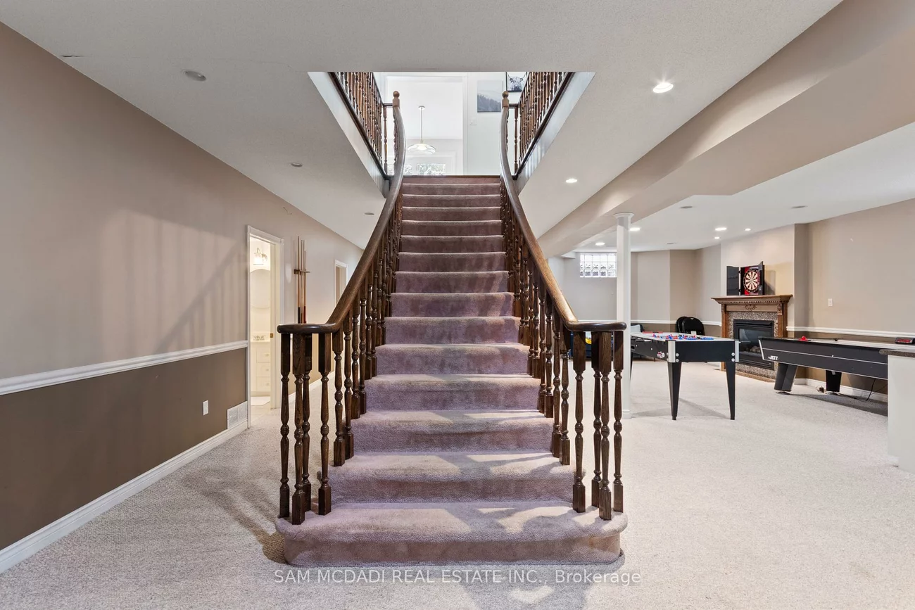 2556, Hammond, Sheridan, Mississauga