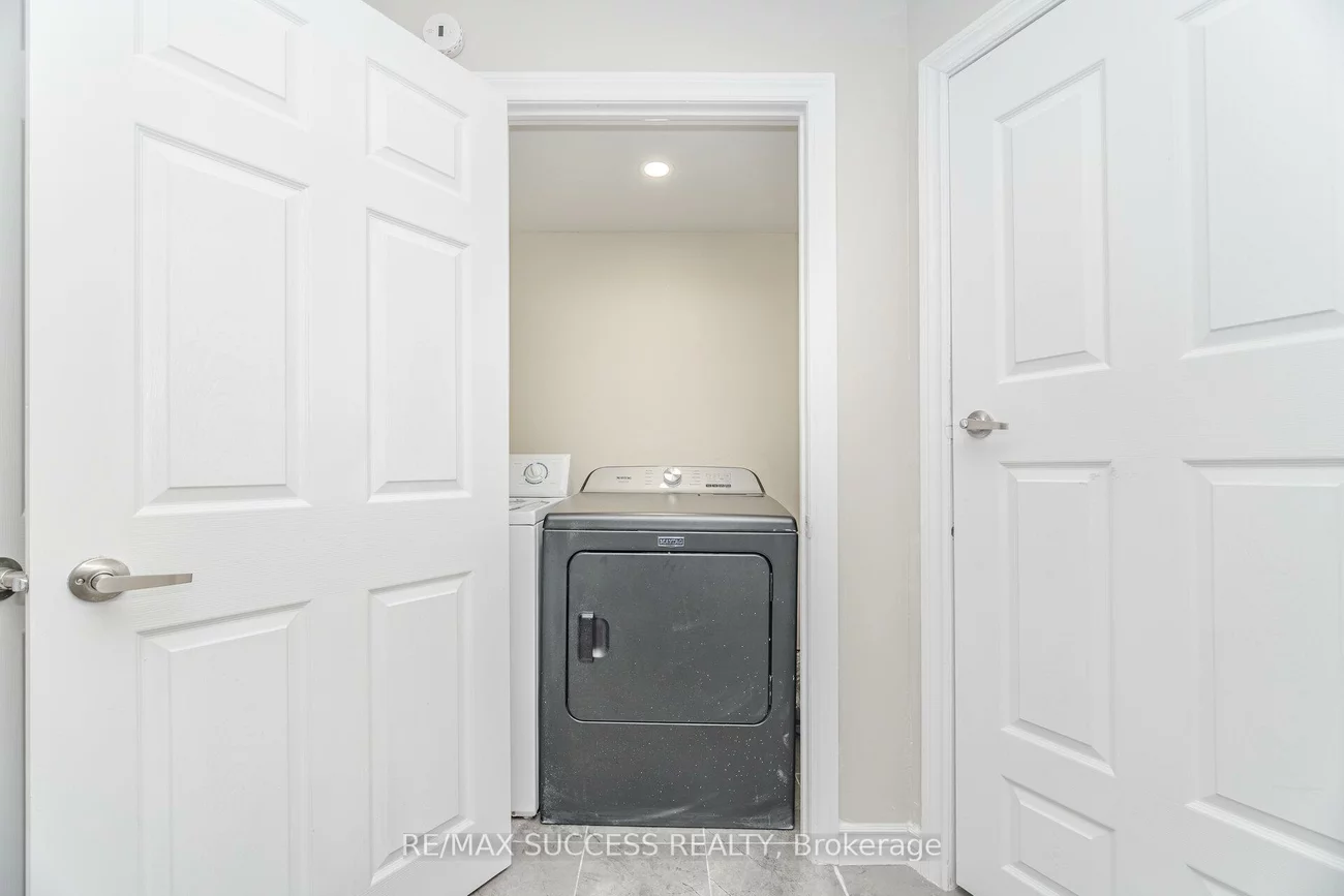 3056, Doyle, Churchill Meadows, Mississauga