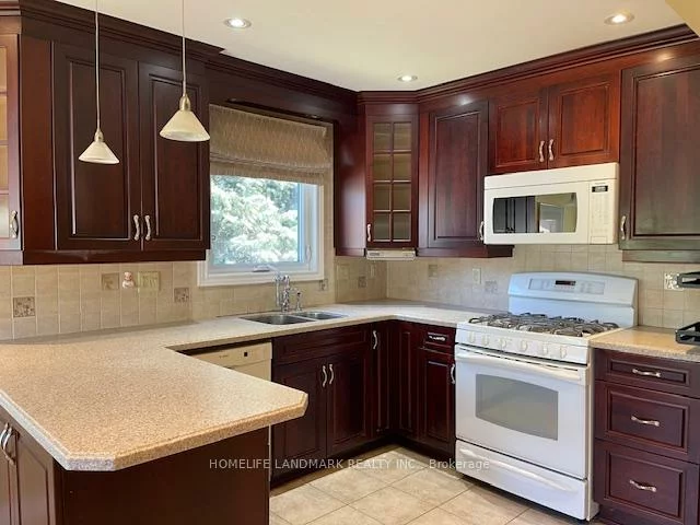 6998, hickling, Meadowvale, Mississauga