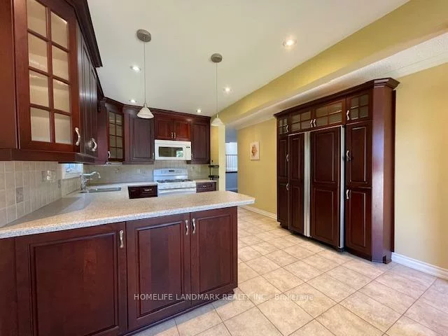 6998, hickling, Meadowvale, Mississauga