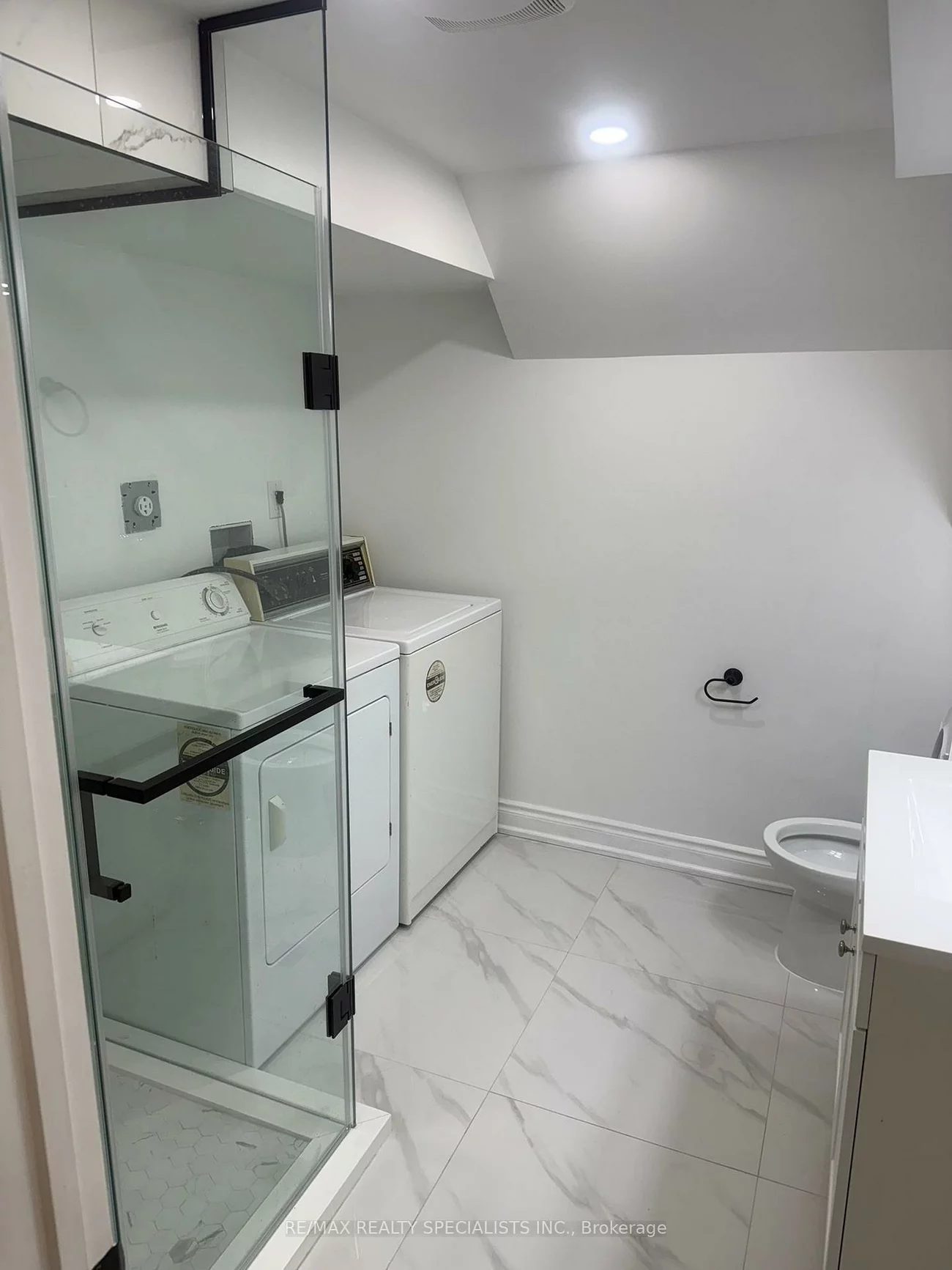 2593, Widemarr, Clarkson, Mississauga