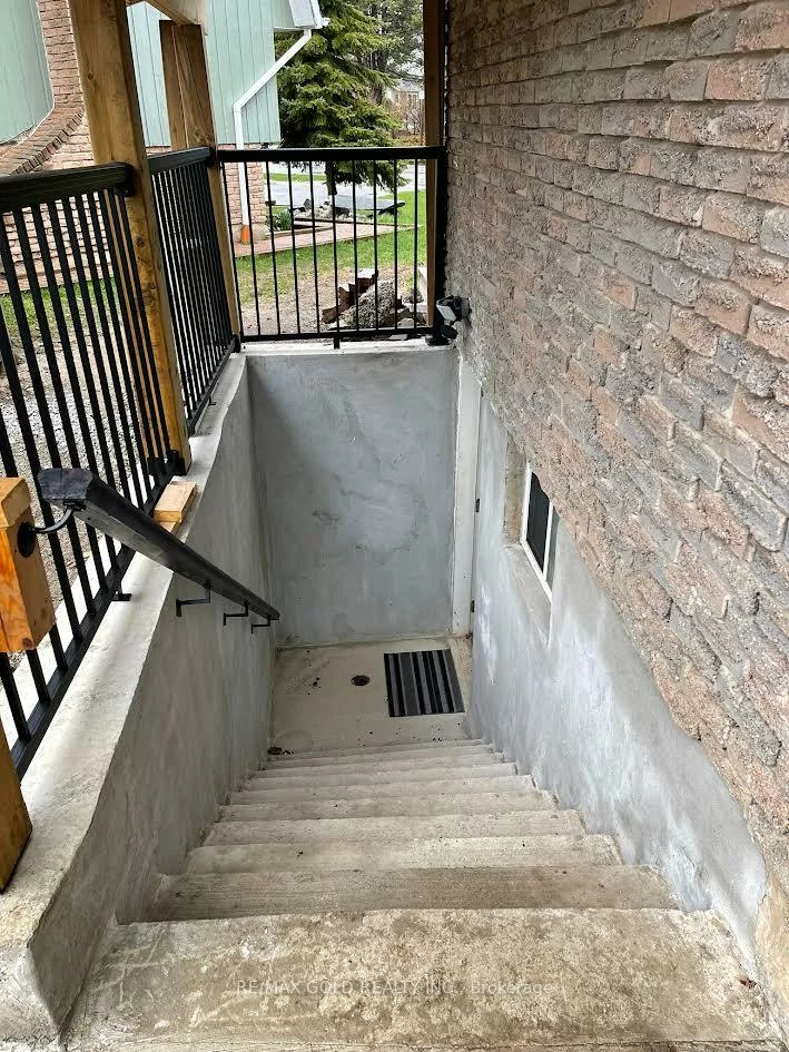 2946, Quetta, Meadowvale, Mississauga