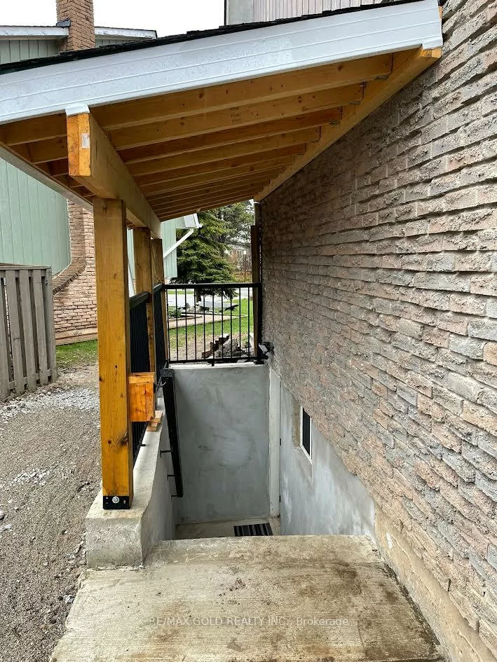 2946, Quetta, Meadowvale, Mississauga