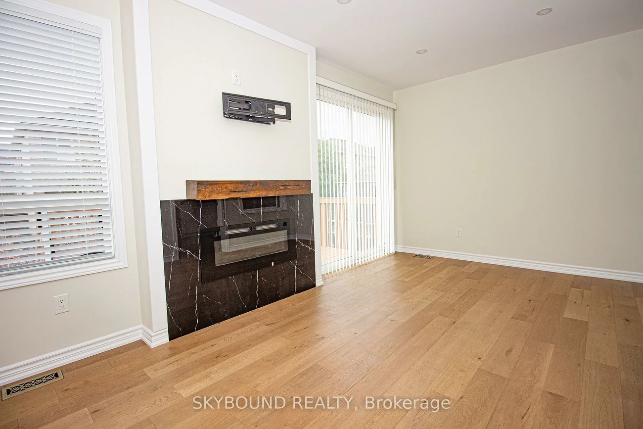 1299, Prestonwood, East Credit, Mississauga