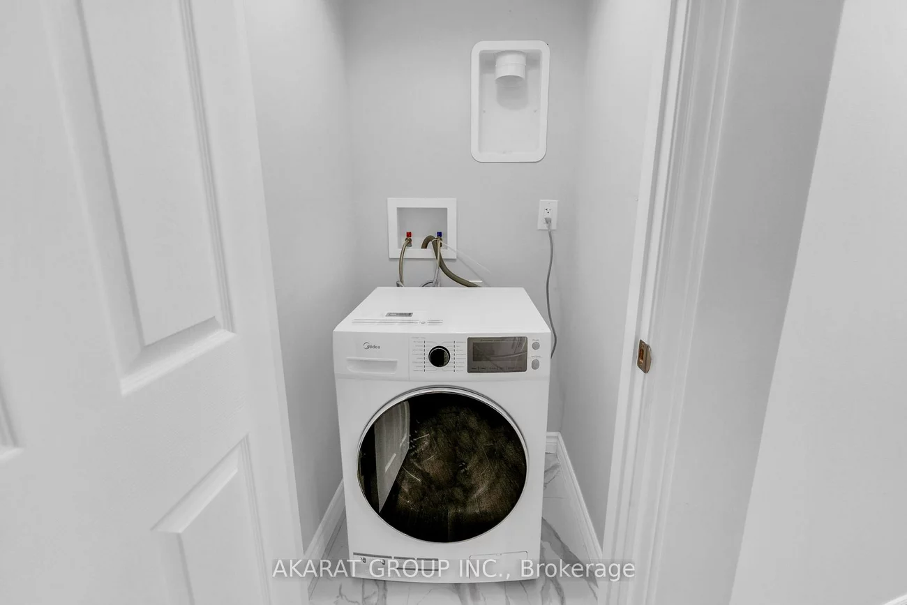 5463, Fudge, Churchill Meadows, Mississauga