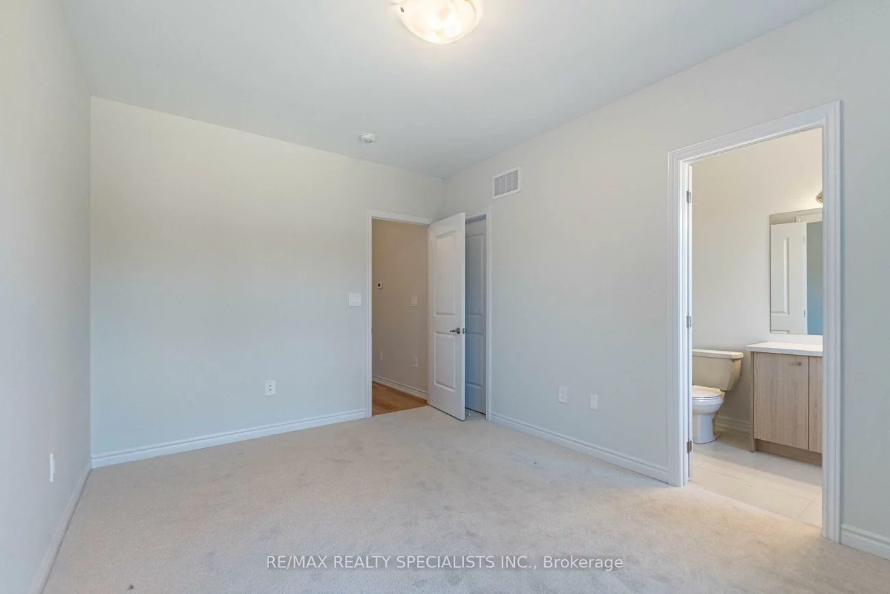 5966, Saigon, East Credit, Mississauga