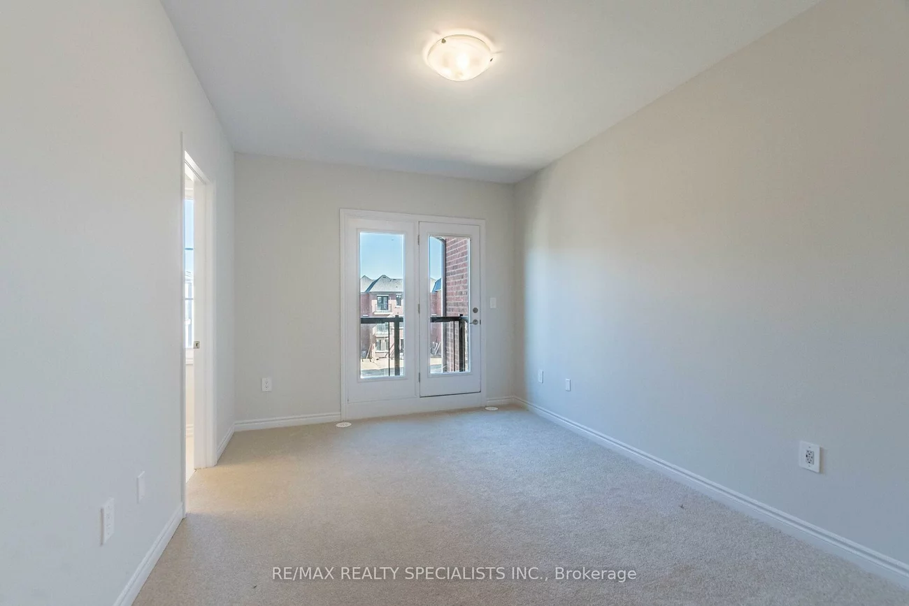 5966, Saigon, East Credit, Mississauga