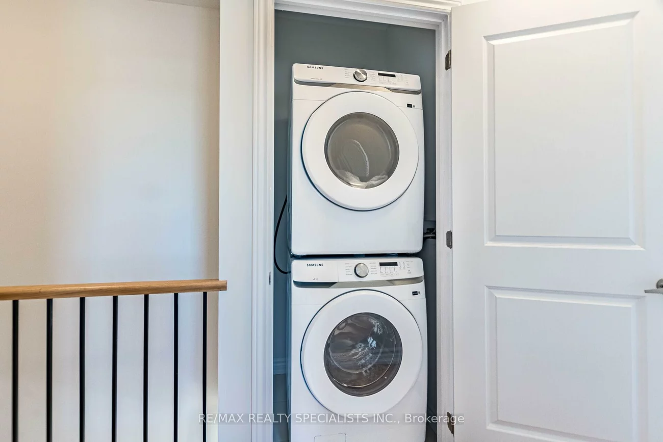 5966, Saigon, East Credit, Mississauga