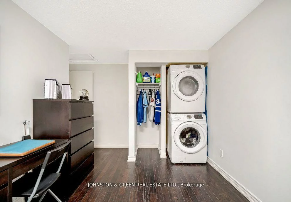 6490, Meltzer, Meadowvale, Mississauga