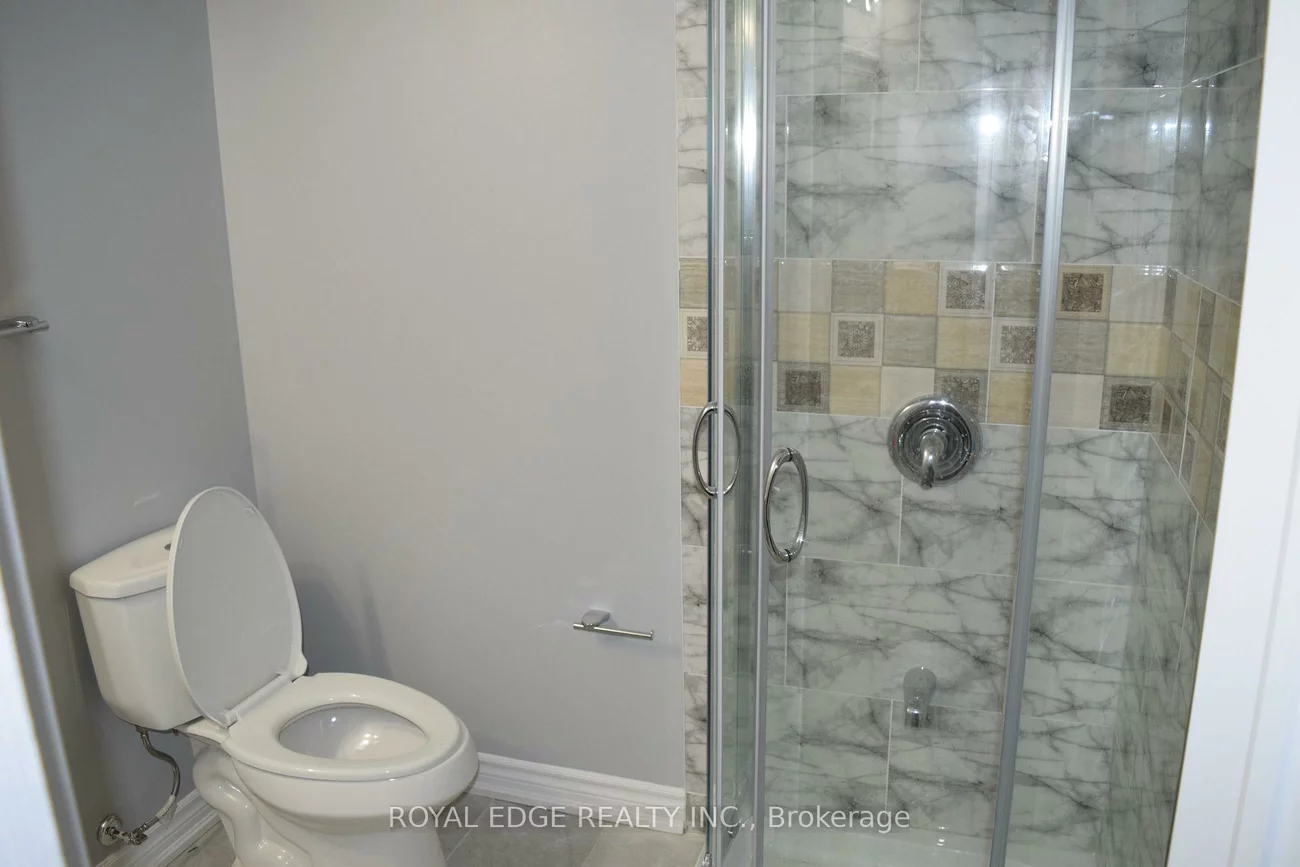 7435, Saint Barbara, Meadowvale Village, Mississauga