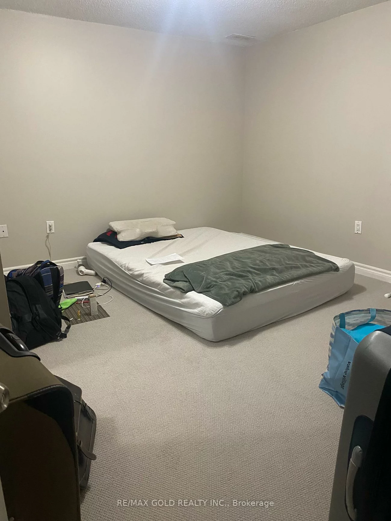 6906, Vicar, Meadowvale Village, Mississauga