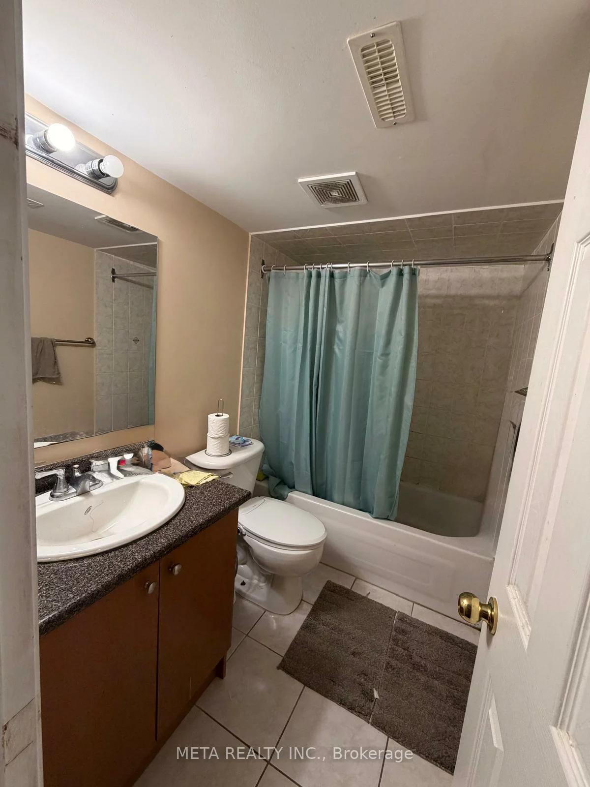 4757, Bluefeather, Bsmt., Hurontario, Mississauga