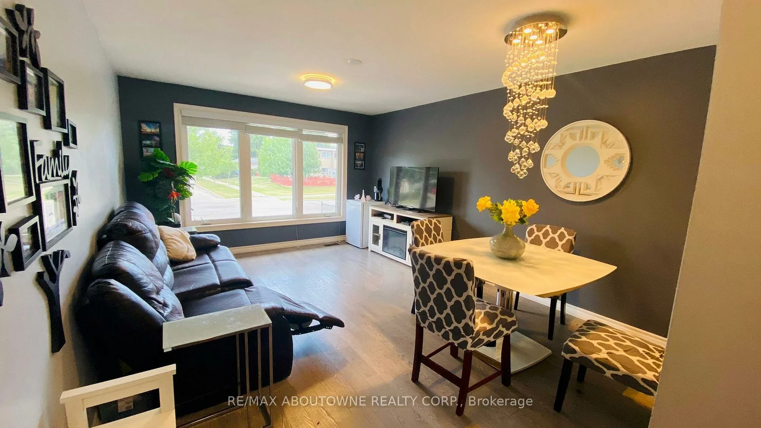 1601, Sandgate, Clarkson, Mississauga