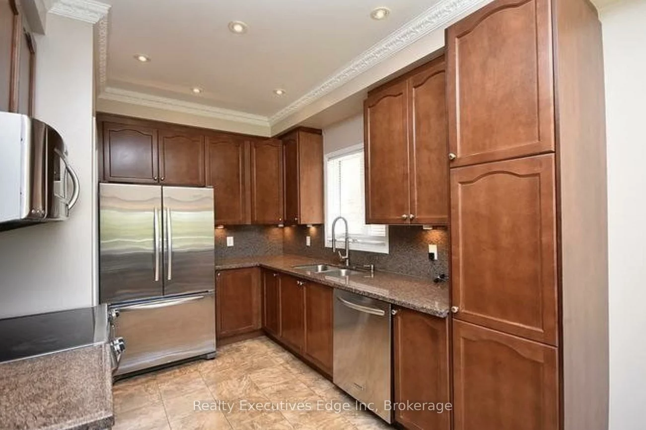 3364, Chief Mbulu, Churchill Meadows, Mississauga