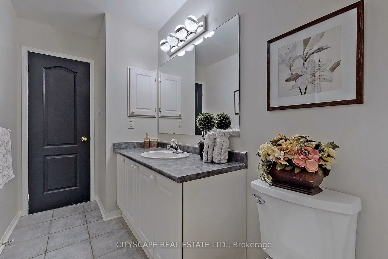 343, Wildgrass, Cooksville, Mississauga