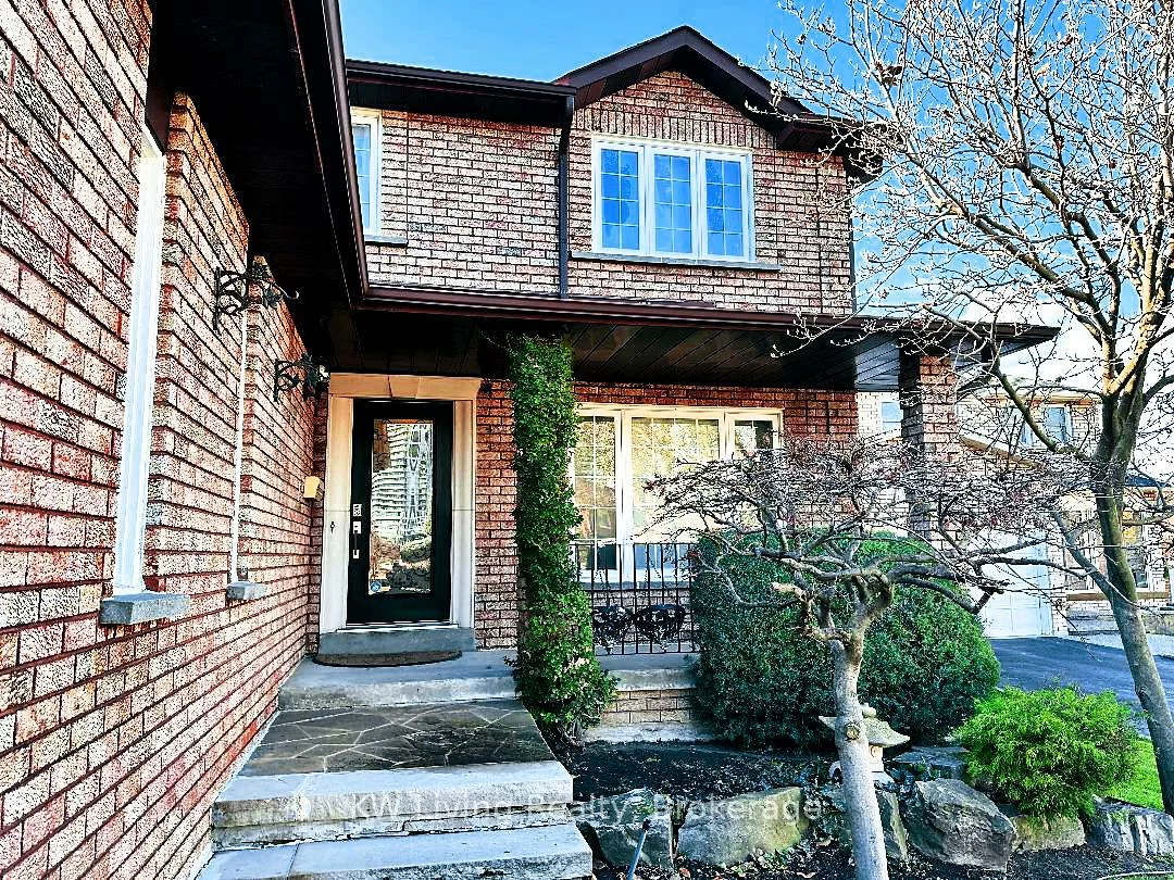 533, Greenpark, City Centre, Mississauga