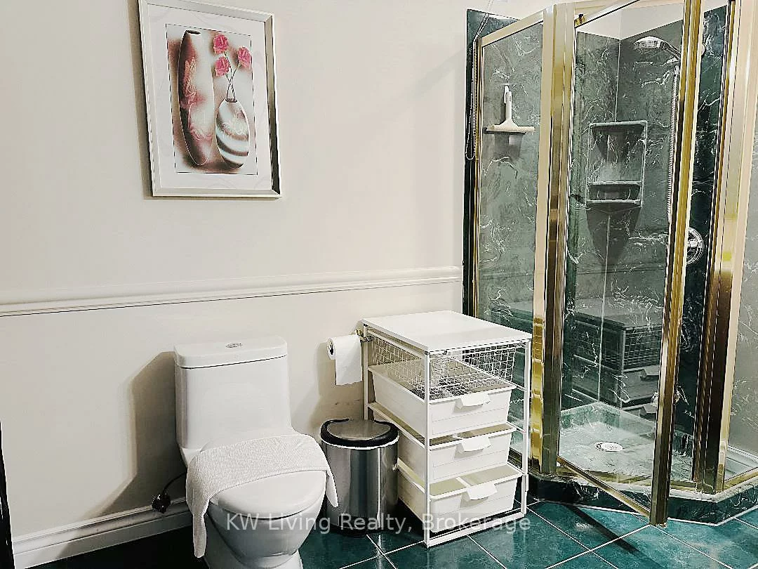 533, Greenpark, City Centre, Mississauga