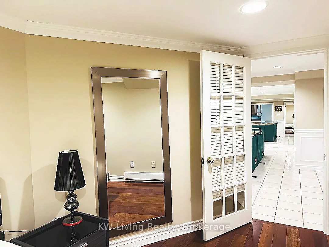 533, Greenpark, City Centre, Mississauga