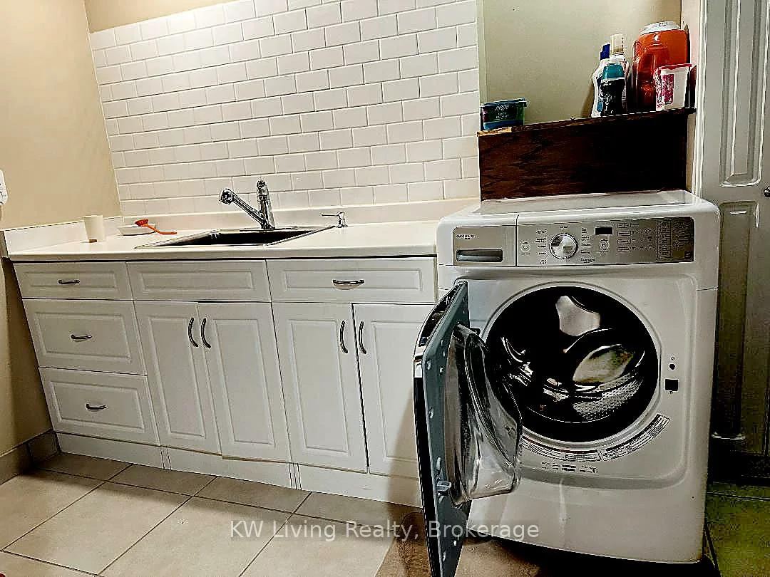 533, Greenpark, City Centre, Mississauga