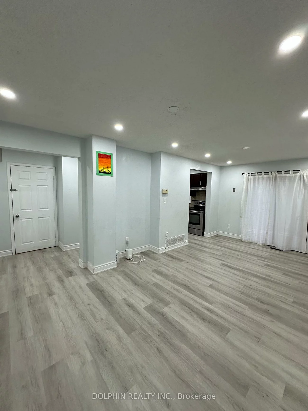 5056, Sunray, Hurontario, Mississauga