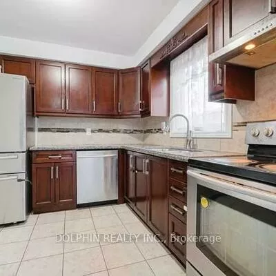 5056, Sunray, Hurontario, Mississauga