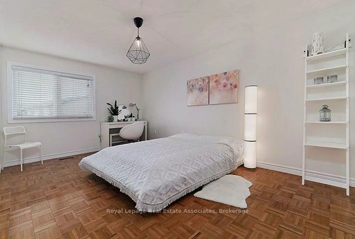 4302, Shelby, Rathwood, Mississauga