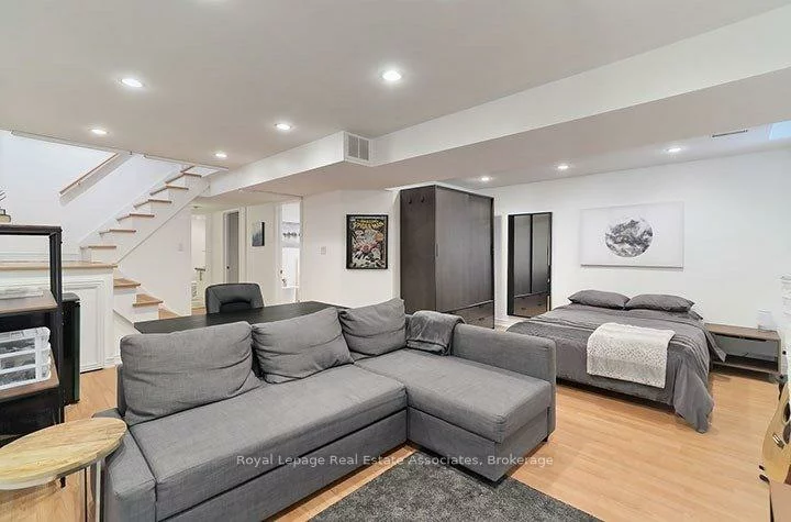 4302, Shelby, Rathwood, Mississauga