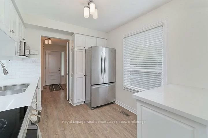 4302, Shelby, Rathwood, Mississauga